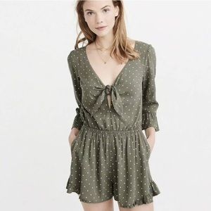 Abercrombrie & Fitch long sleeve romper